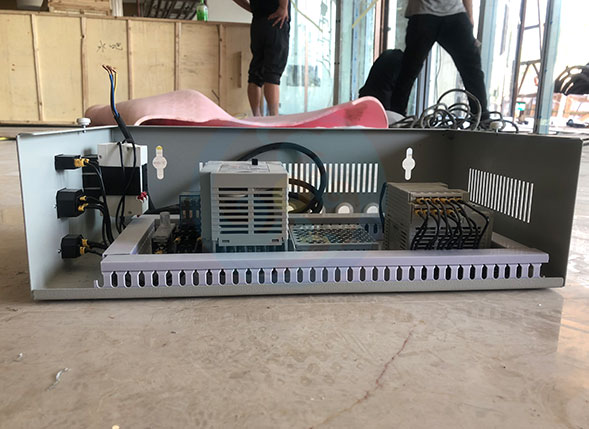 旋转门控制箱